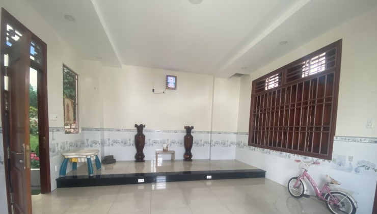 Bán nhà Mặt Tiền LÊ TRỌNG TẤN 81m2, Mặt Tiền ngang 6m2 x 13.5m2 giá chỉ 9 tỷ nhỉnh.